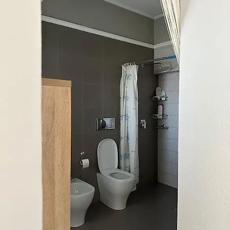 Βίλα Hilltop Τίρανα