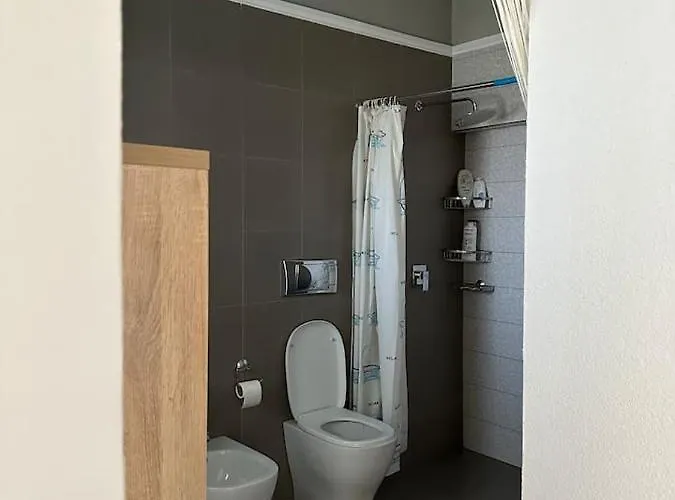 Willa Hilltop Tirana